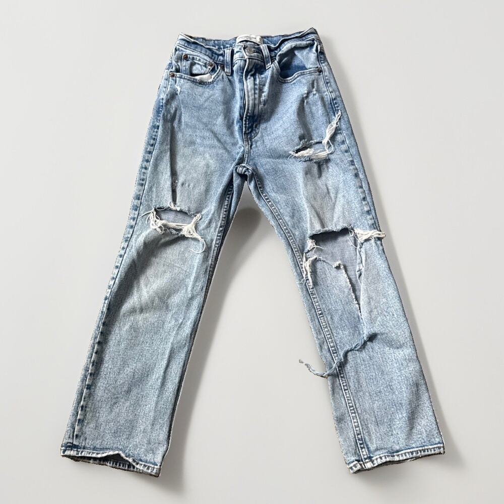 Abercrombie & Fitch The 90s Straight High Rise Distressed Ripped Jeans Size 26
